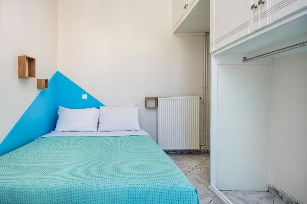 Modern 2 Bed Apartment In Downtown Of Fira Exterior foto